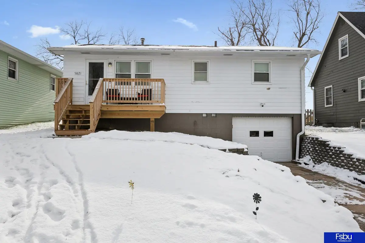 5821 N Street, Omaha, NE 68117 - Image #1