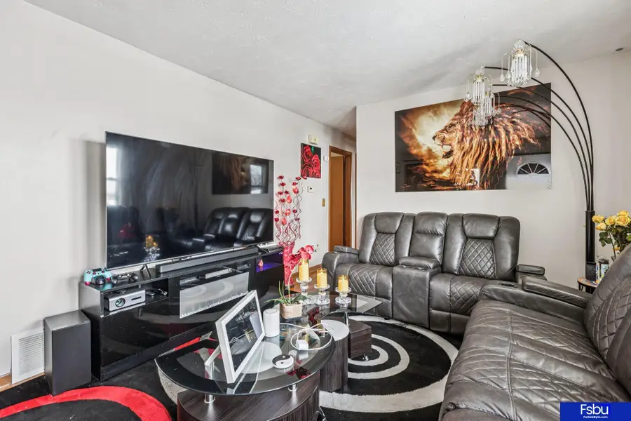 5821 N Street, Omaha, NE 68117 - Image #3