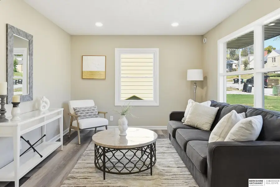 3906 N 66th Street, Omaha, NE 68104 - Image #2
