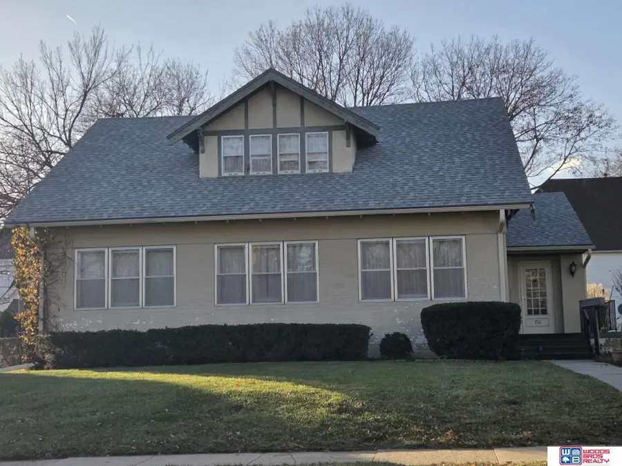 711 N 8th Street, Beatrice, NE 68310 - Image #2