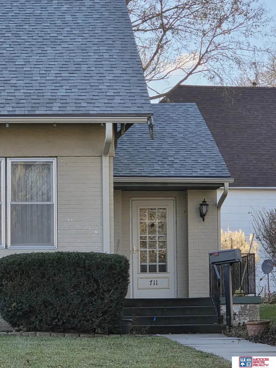 711 N 8th Street, Beatrice, NE 68310 - Image #3