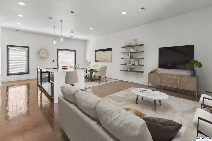 819 S 31 Street, Omaha, NE 68105 - Image #2