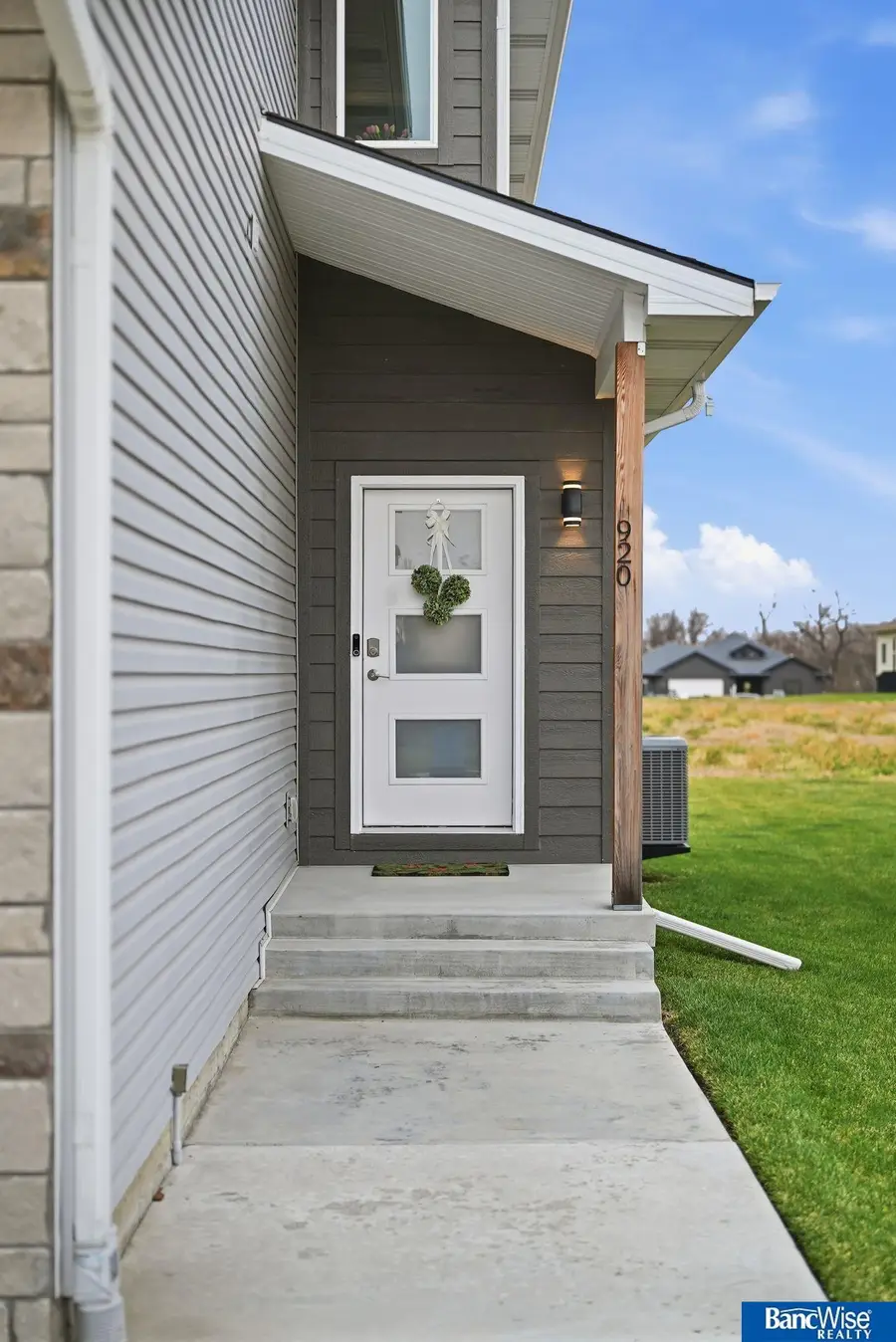 920 Titan Drive, Hickman, NE 68372 - Image #2