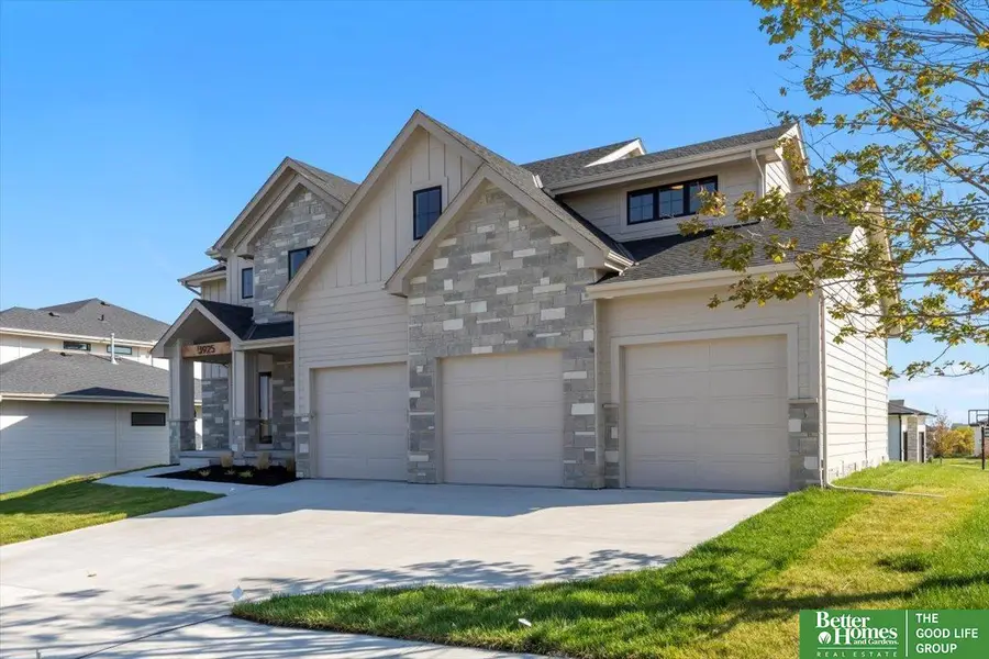 11043 S 220th Street, Gretna, NE 68028 - Image #3
