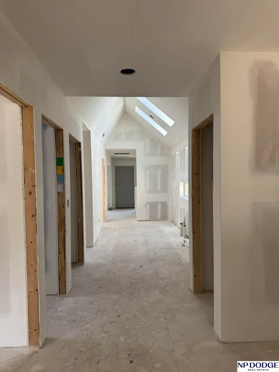 2612 S 12th Street, Omaha, NE 68107 - Image #2