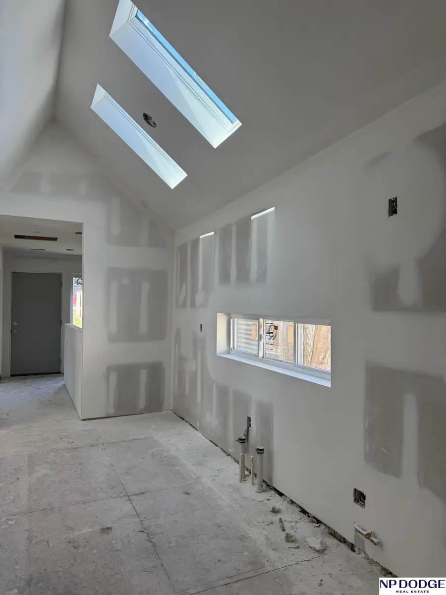 2612 S 12th Street, Omaha, NE 68107 - Image #3