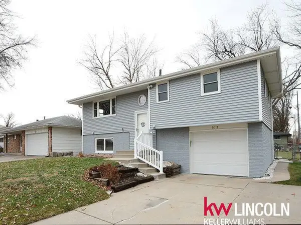 7611 Aylesworth Avenue, Lincoln, NE 68505