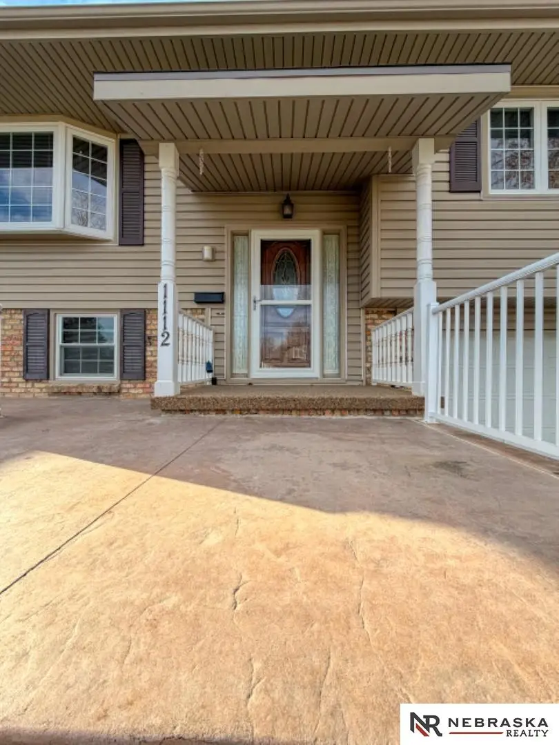 1112 Lafayette Drive, Papillion, NE 68046 - #3
