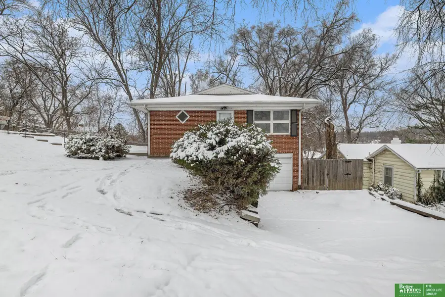 5640 Ruggles Street, Omaha, NE 68104 - Image #3