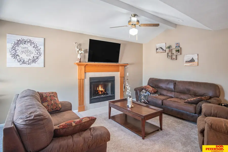 2673 Seaton Avenue, Fremont, NE 68025 - Image #2