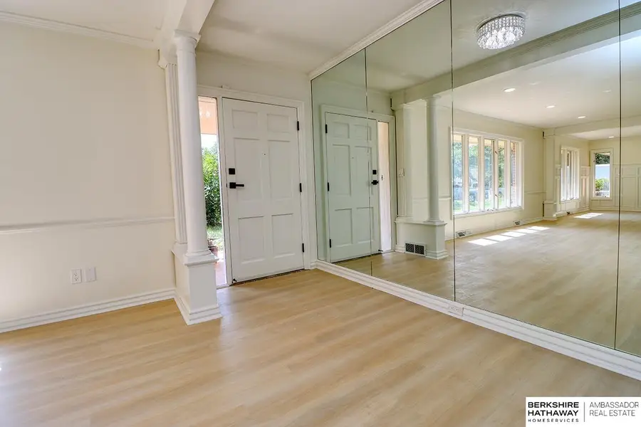 1210 Dorsey Street, Beatrice, NE 68310 - Image #2