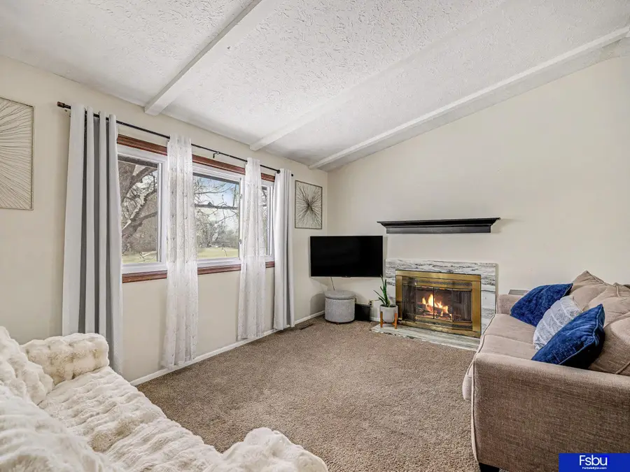 1104 Patricia Drive, Papillion, NE 68046 - Image #3