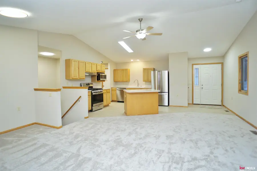 2420 Dodge Street, Lincoln, NE 68521 - Image #3