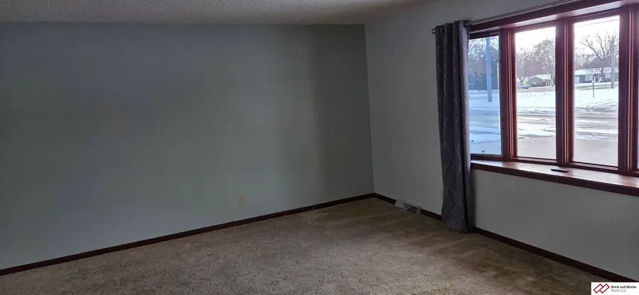 1906 Hoyt Street, Beatrice, NE 68310 - Image #3