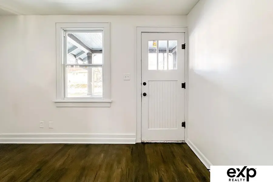 4643 Larimore Avenue, Omaha, NE 68104 - Image #3