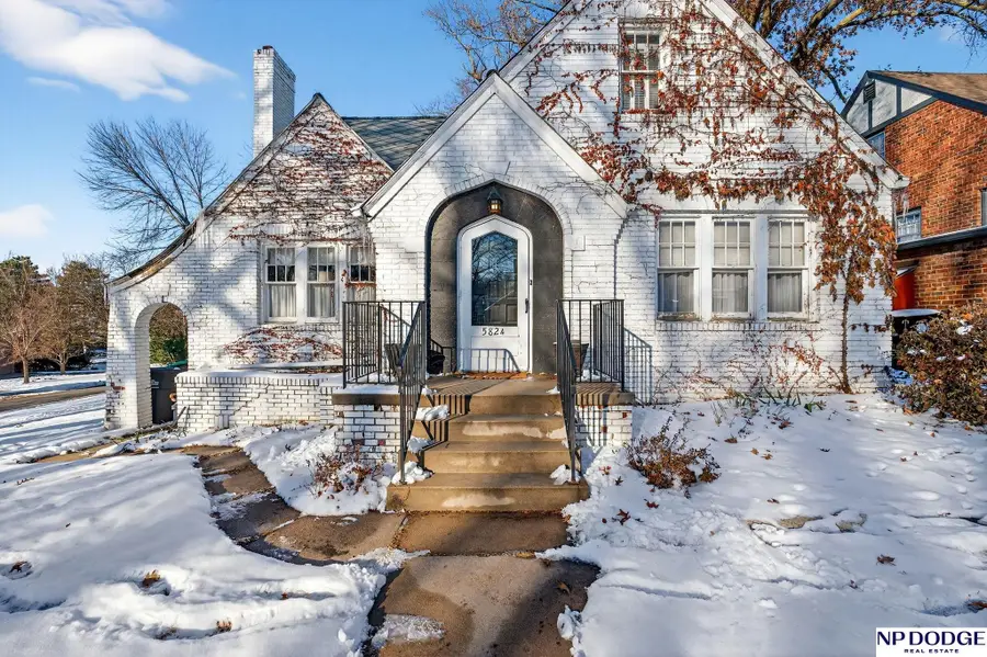 5824 Nicholas Street, Omaha, NE 68132 - Image #2
