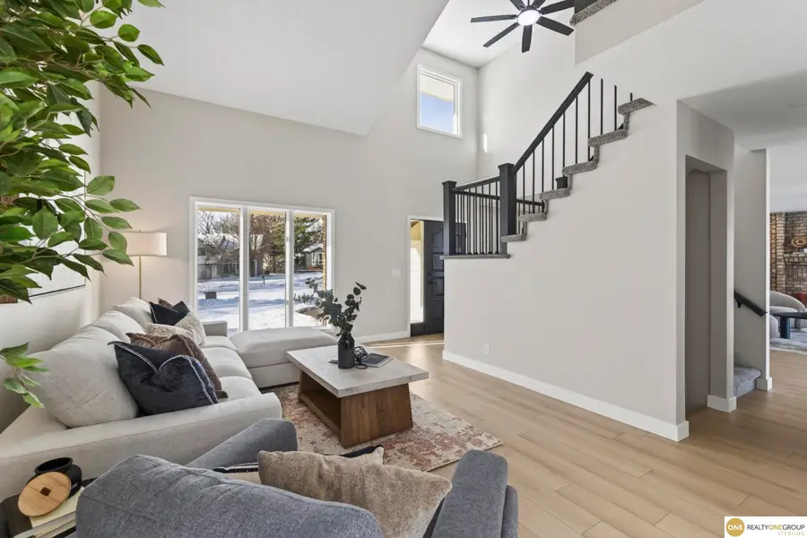 4609 S 154th Avenue Circle, Omaha, NE 68137 - Image #2