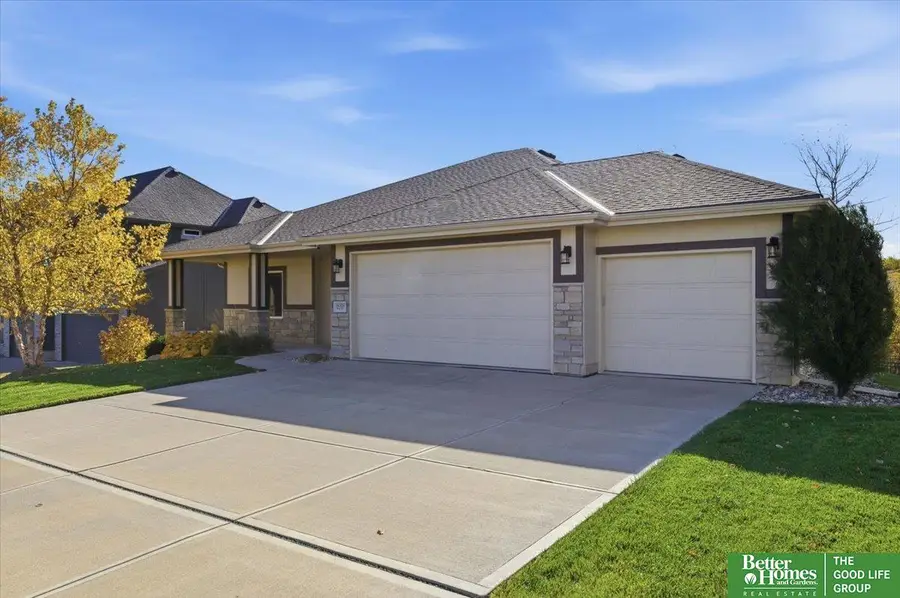 18509 Boyd Street, Elkhorn, NE 68022 - Image #2