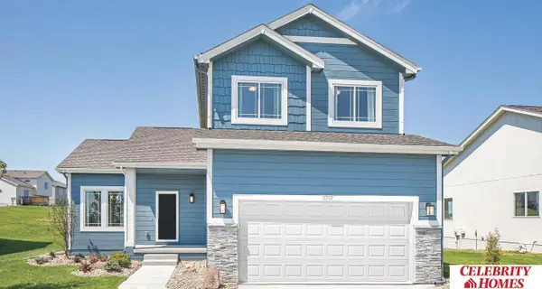 11202 Reynolds Street, Omaha, NE 68142