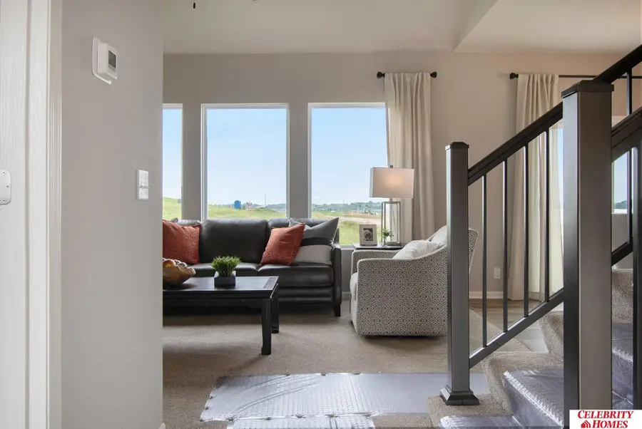 11202 Reynolds Street, Omaha, NE 68142 - Image #2