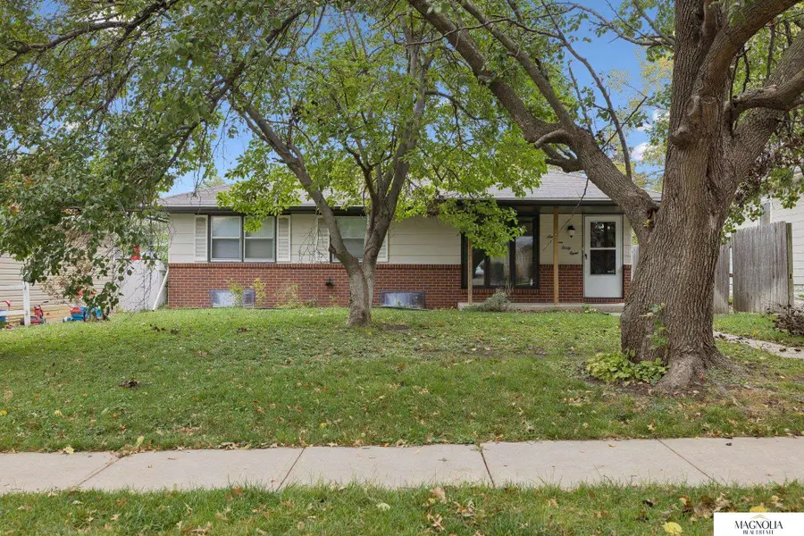 6338 Hartley Street, Lincoln, NE 68507 - Image #3