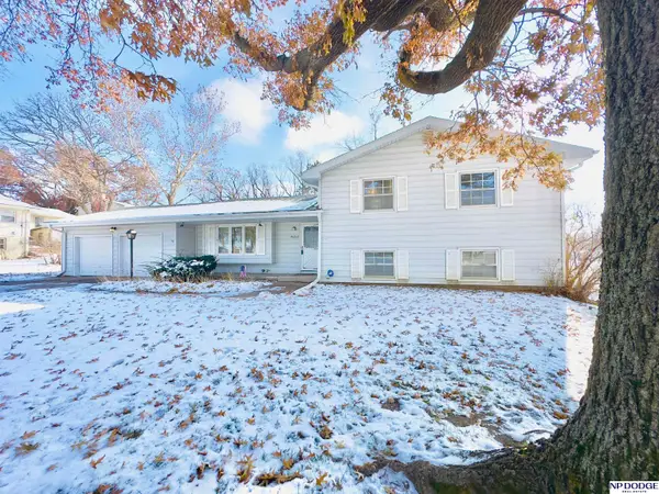 10263 Kathy Drive, Omaha, NE 68134