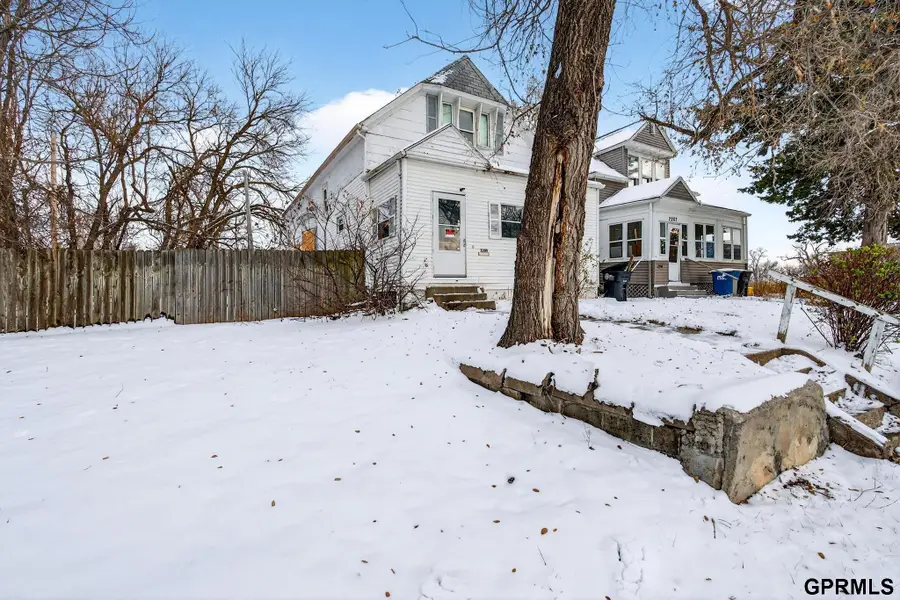 2209 N 16th Street, Omaha, NE 68110 - Image #2