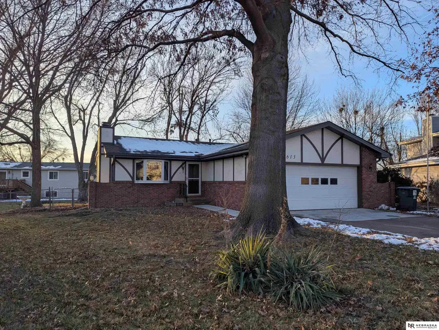 5613 Briar Patch Circle, Lincoln, NE 68516 - Image #2