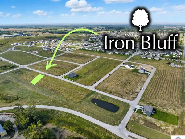 4309 S 210th Avenue, Elkhorn, NE 68022