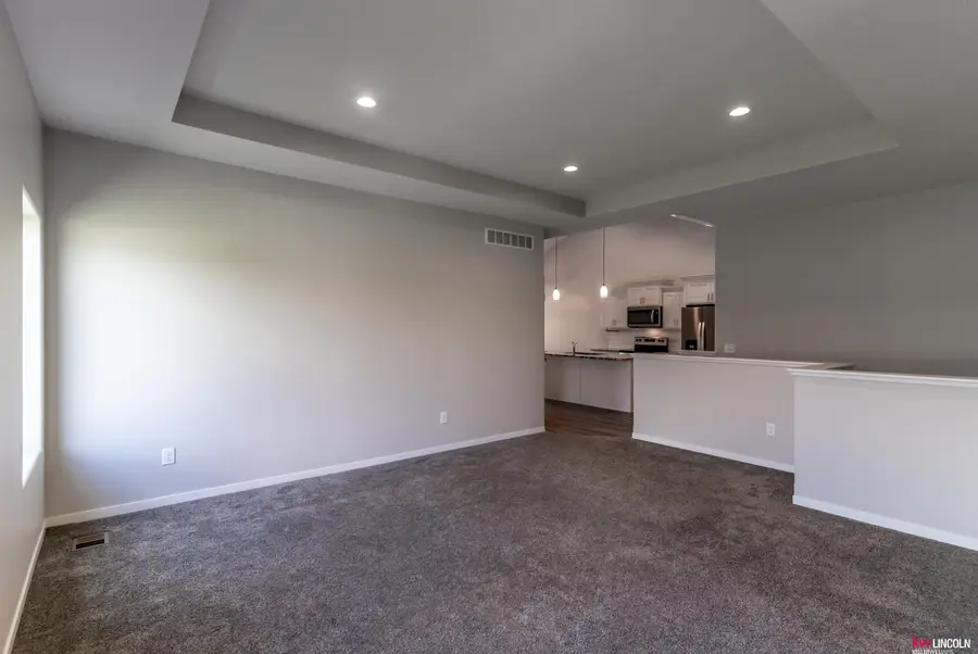 10327 Wayborough Lane, Lincoln, NE 68527 - Image #2