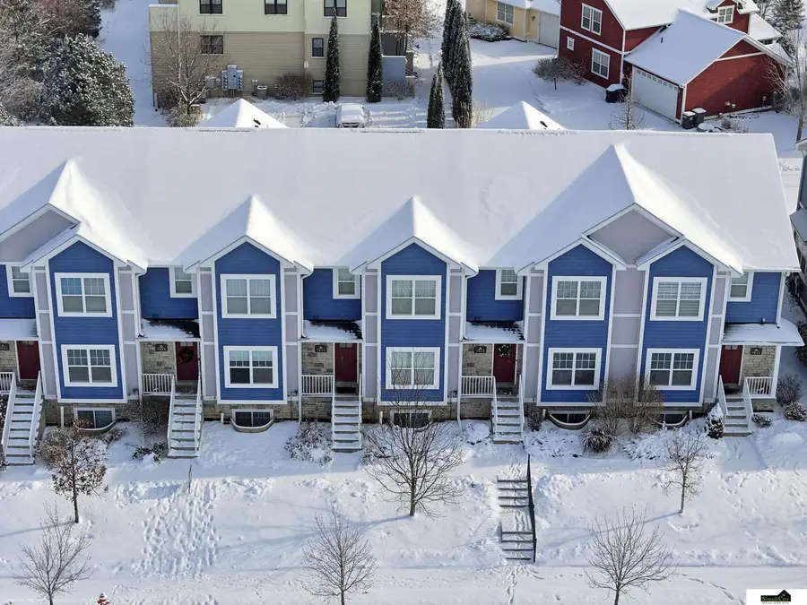 7014 Kentwell Lane #16, Lincoln, NE 68516 - Image #3