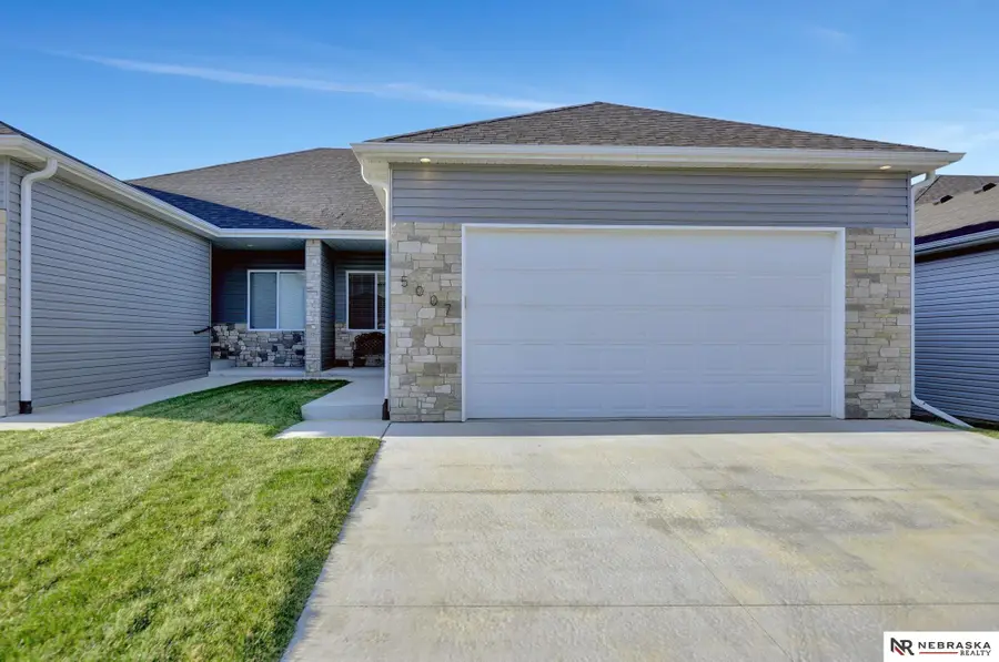 5008 W Stampede Lane, Lincoln, NE 68528 - Image #2