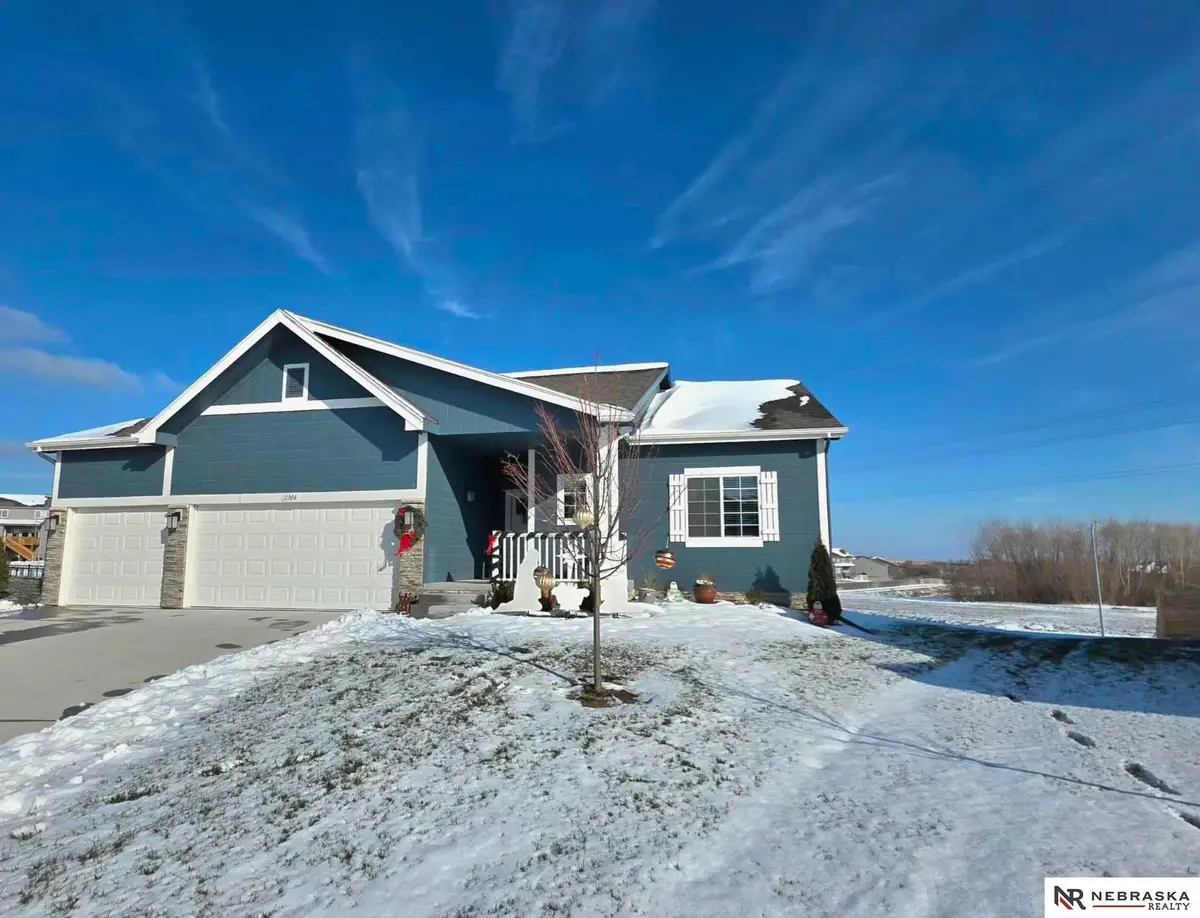 11304 Horizon Circle, Papillion, NE 68046 - Image #1