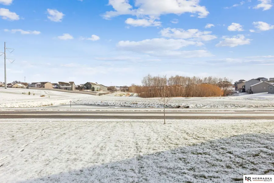 11304 Horizon Circle, Papillion, NE 68046 - Image #3
