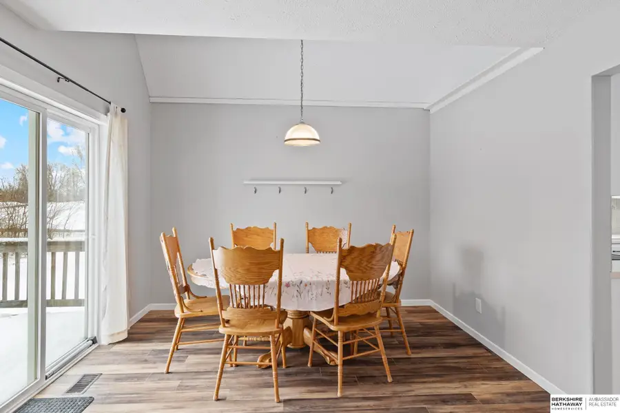 17919 Nicholas Road, Plattsmouth, NE 68048 - Image #3