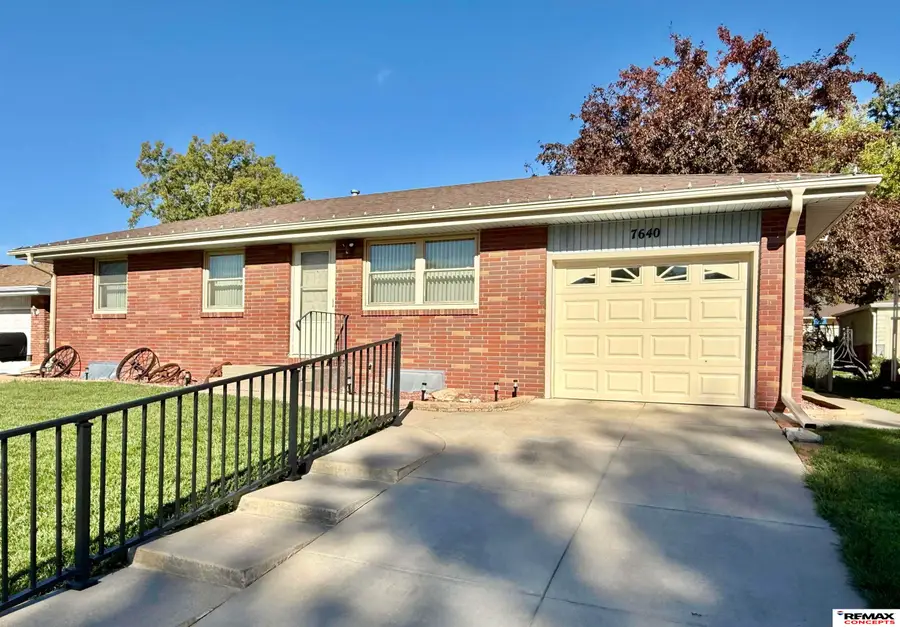 7640 Holdrege Street, Lincoln, NE 68505 - Image #2