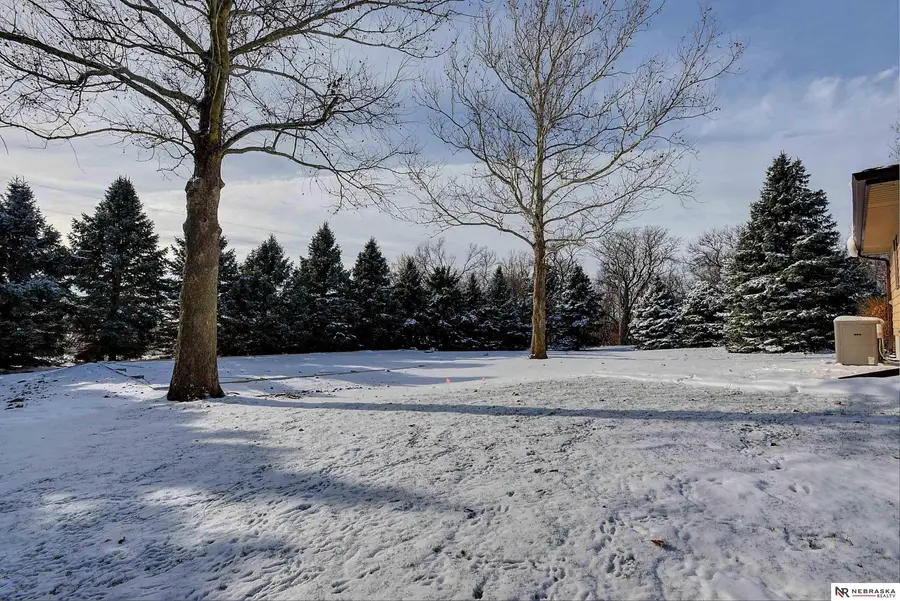 10909 N 126th Street, Omaha, NE 68142 - Image #3