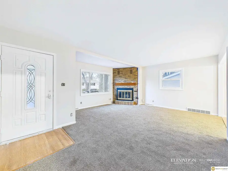 1243 Fairview Drive, Blair, NE 68008 - Image #2