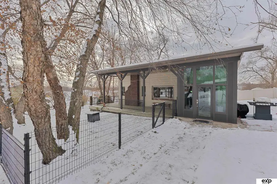 8702 Boyd Street, Omaha, NE 68134 - Image #2