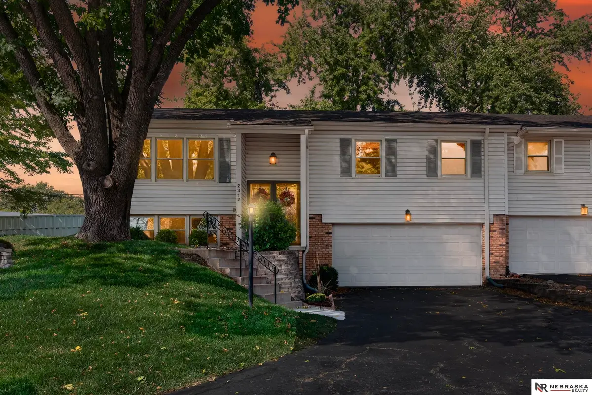 2312 S 119th Court, Omaha, NE 68144 - Image #1