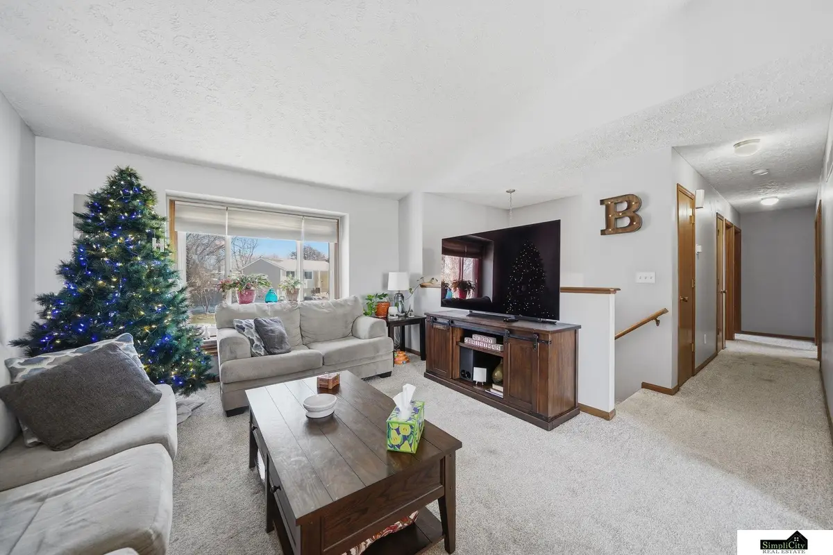 13431 Guildford Street, Waverly, NE 68462 - Image #1