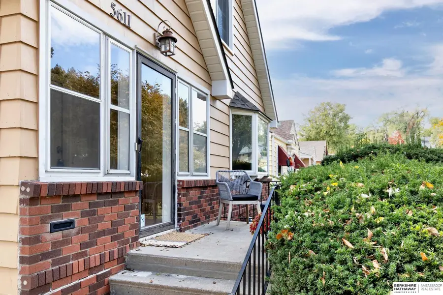 5611 Cedar Street, Omaha, NE 68106 - Image #3