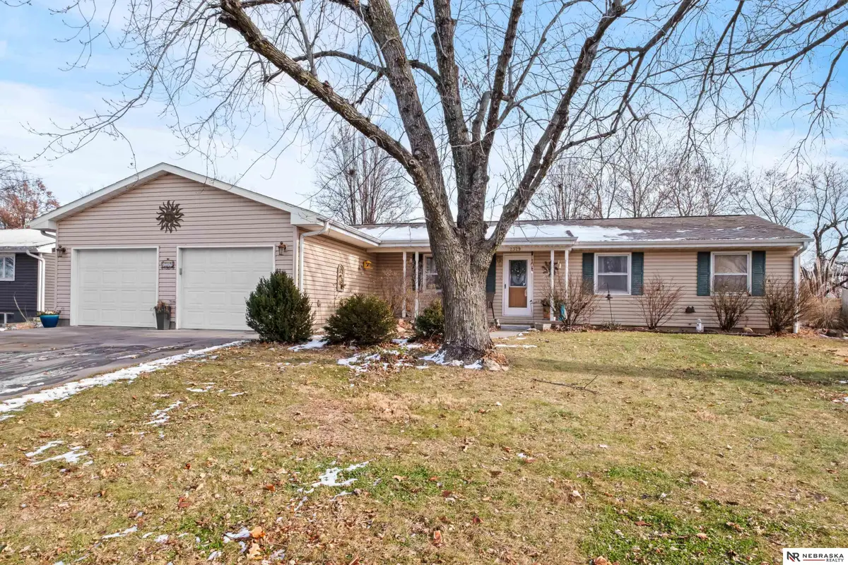 2329 Mcconnell Avenue, Auburn, NE 68305 - Image #1