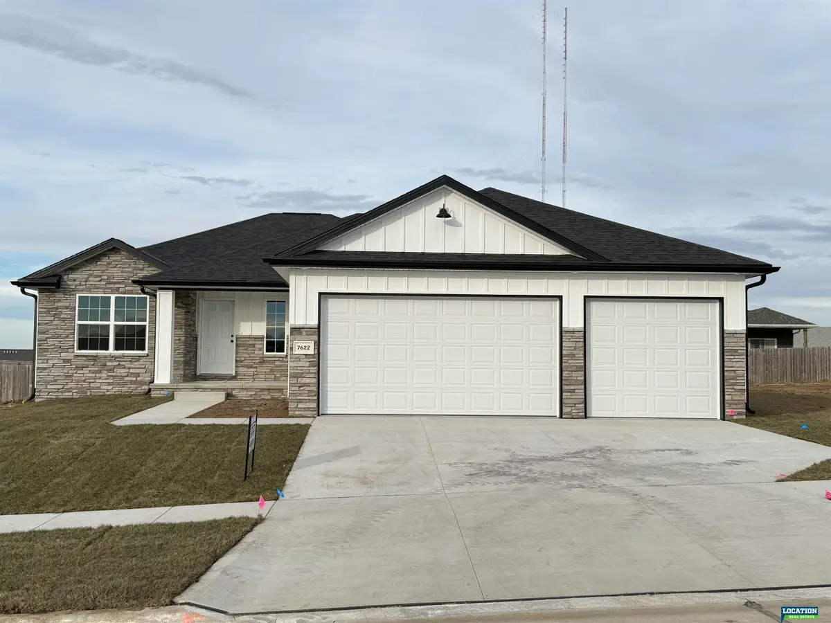 7622 Vera Drive, Lincoln, NE 68516 - Image #1