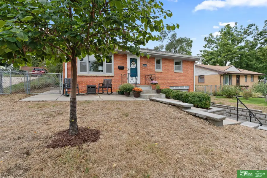 6133 Hamilton Street, Omaha, NE 68132 - Image #3