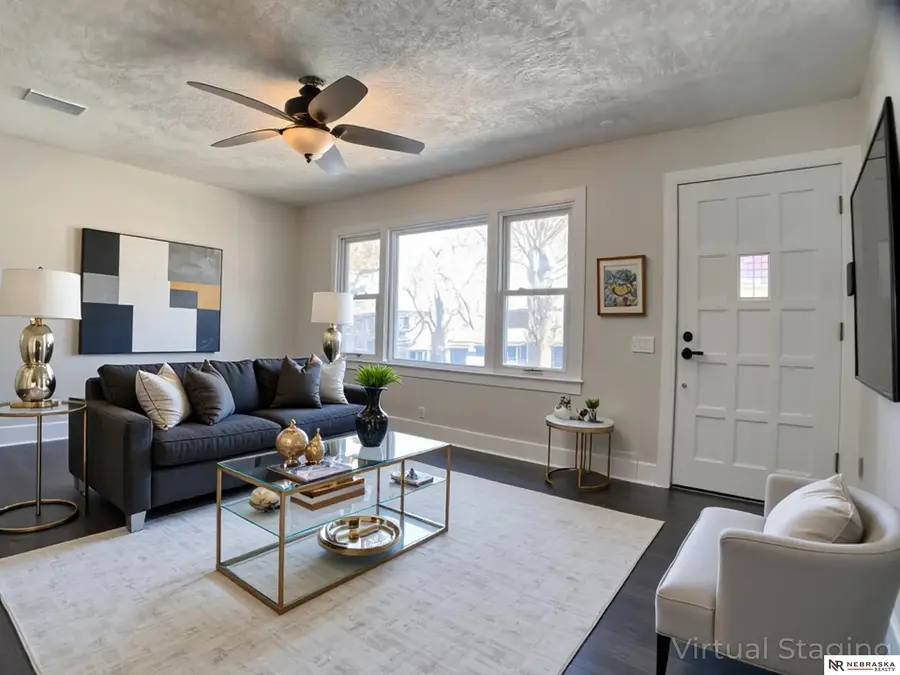 2211 S 37th Street, Lincoln, NE 68506 - Image #3