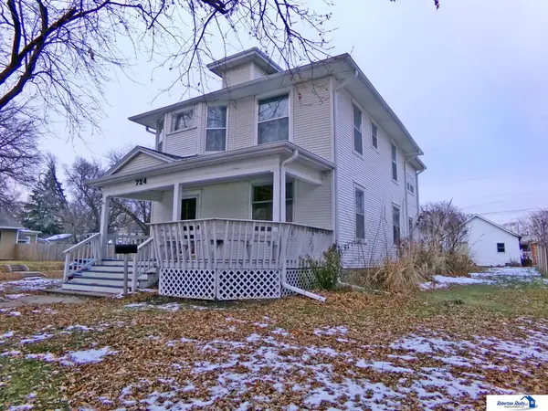 724 N 10th Street, Beatrice, NE 68310