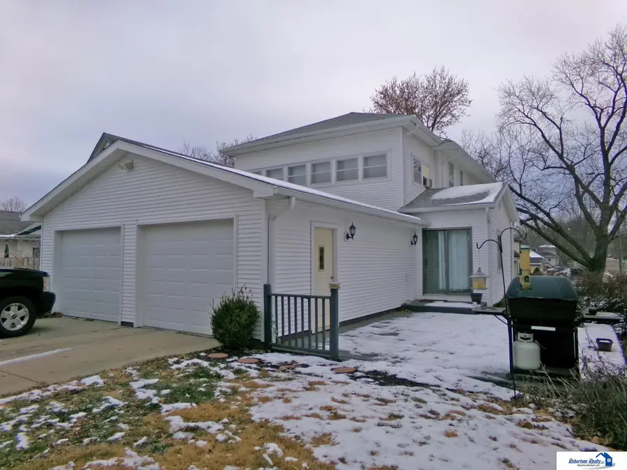 724 N 10th Street, Beatrice, NE 68310 - Image #3