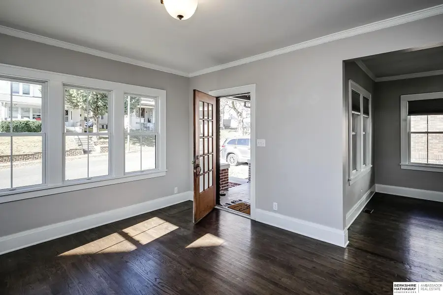 311 N 36th Avenue, Omaha, NE 68131 - Image #3