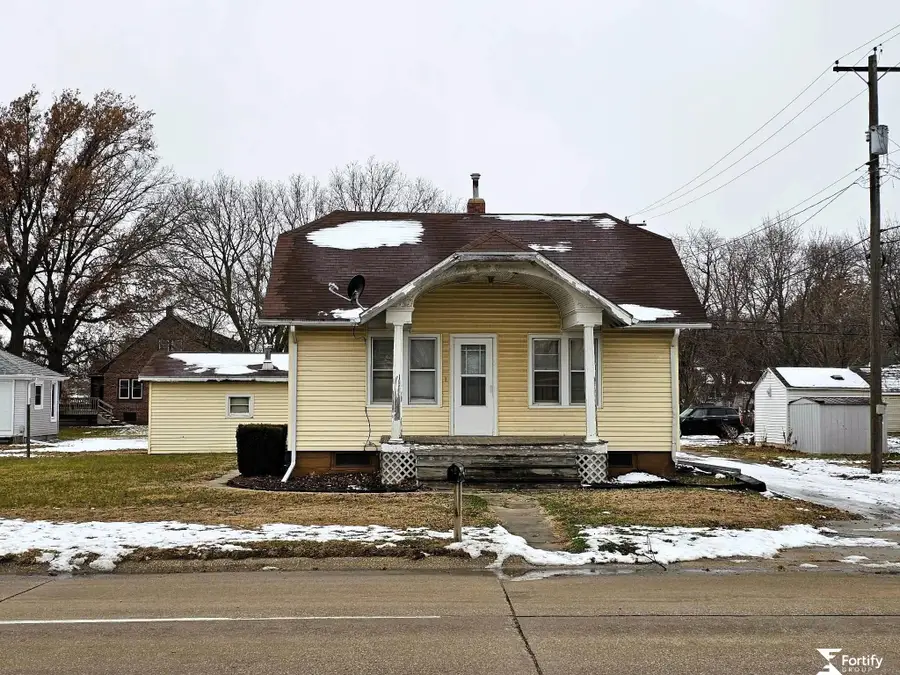 815 S Main Street, Wilber, NE 68465 - Image #2